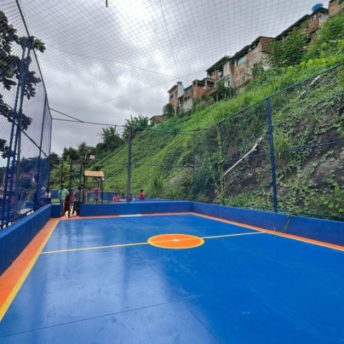 Moradores da Grota do Aterro comemoram nova entrega da Prefeitura de Maceió