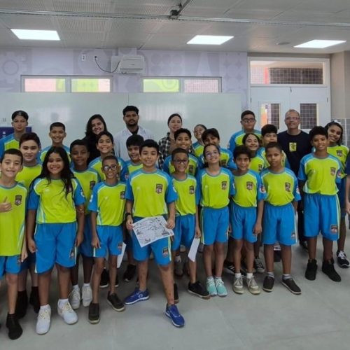 Educação de Maceió, 12º Batalhão da PM e Ufal promovem ações com alunos da Escola Massa